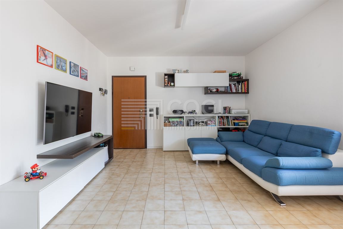 IMOLA - ACCOGLIENTE TRILOCALE CON GARAGE, PRONTO DA VIVERE